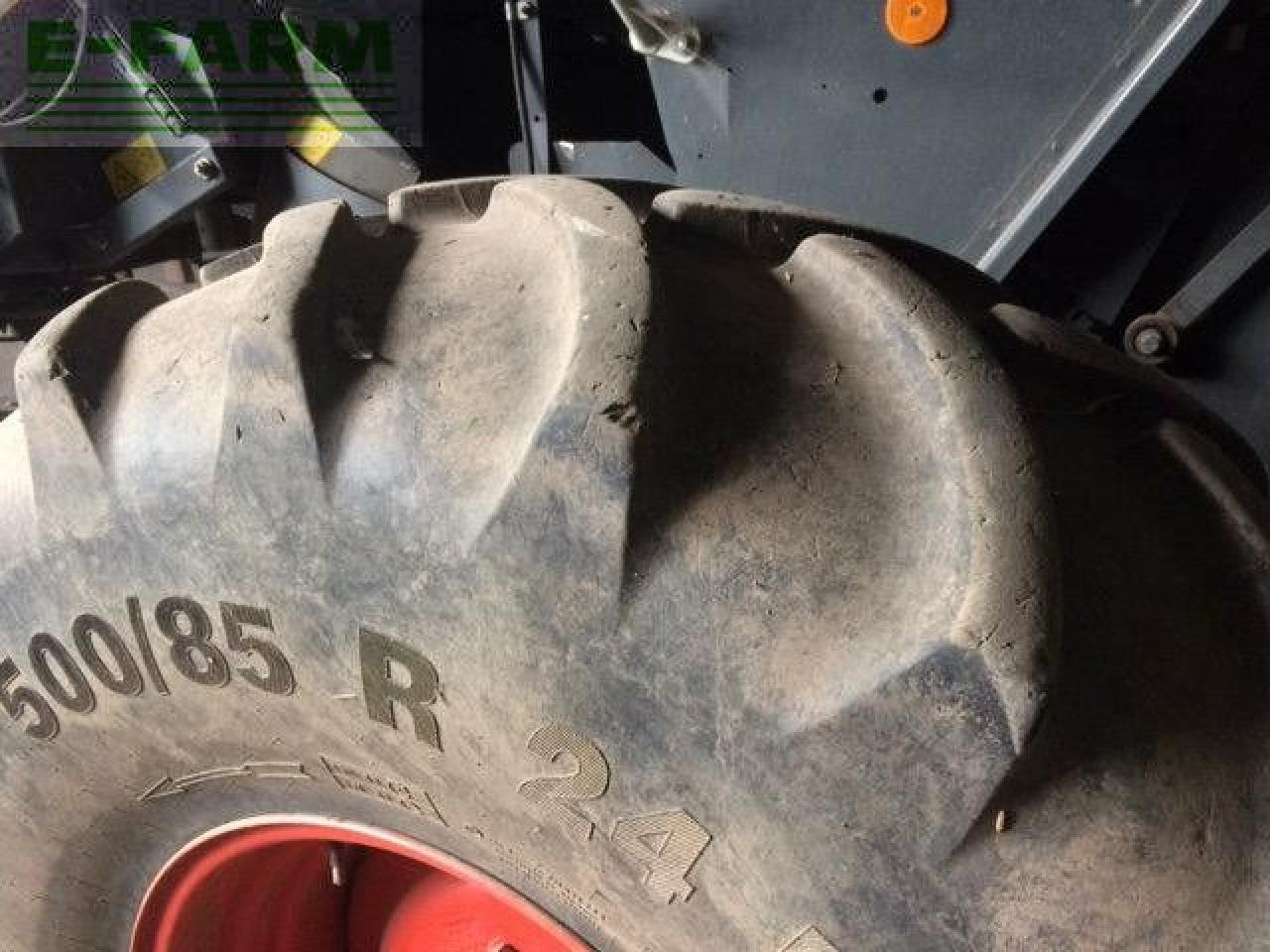 CLAAS LEXION 570 TT - מקצרת קומבינה: תמונה 4 CLAAS LEXION 570 TT - מקצרת קומבינה: תמונה 4