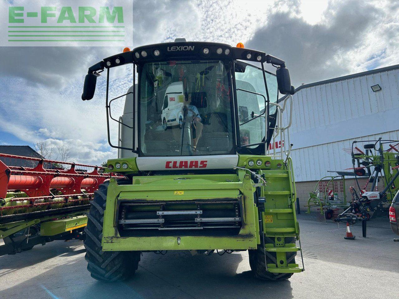 CLAAS LEXION 670 M T4F - מקצרת קומבינה: תמונה 3 CLAAS LEXION 670 M T4F - מקצרת קומבינה: תמונה 3