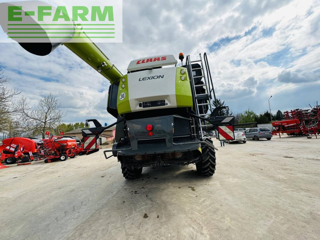 CLAAS LEXION 8800 TT E5 - מקצרת קומבינה: תמונה 5 CLAAS LEXION 8800 TT E5 - מקצרת קומבינה: תמונה 5