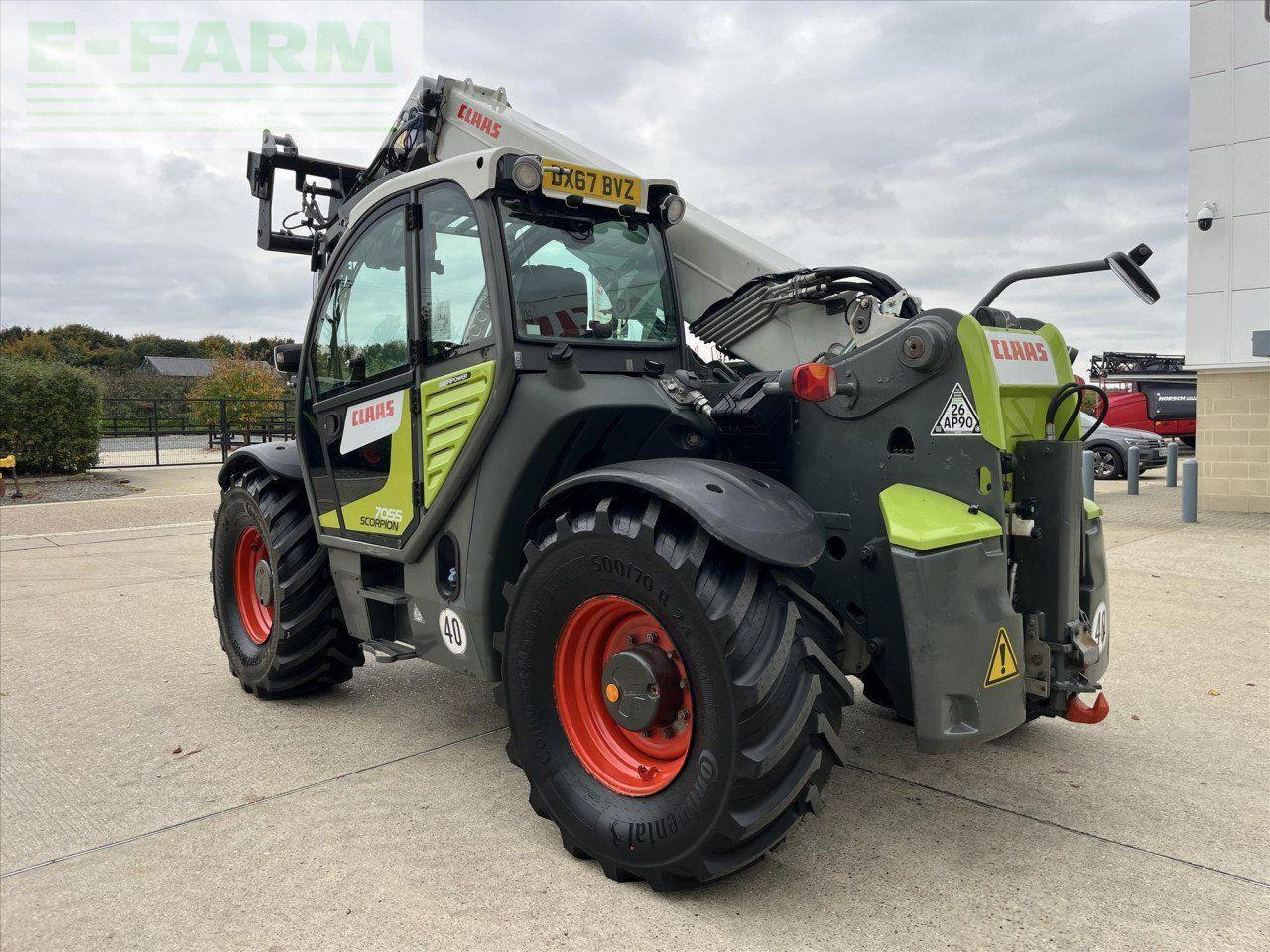 מפעיל טלסקופי CLAAS SCORPION 7055: תמונה 7 מפעיל טלסקופי CLAAS SCORPION 7055: תמונה 7
