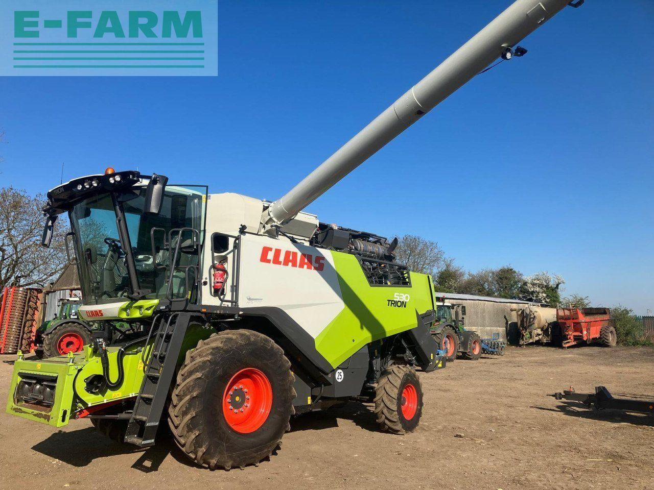 CLAAS TRION 530 - מקצרת קומבינה: תמונה 1 CLAAS TRION 530 - מקצרת קומבינה: תמונה 1