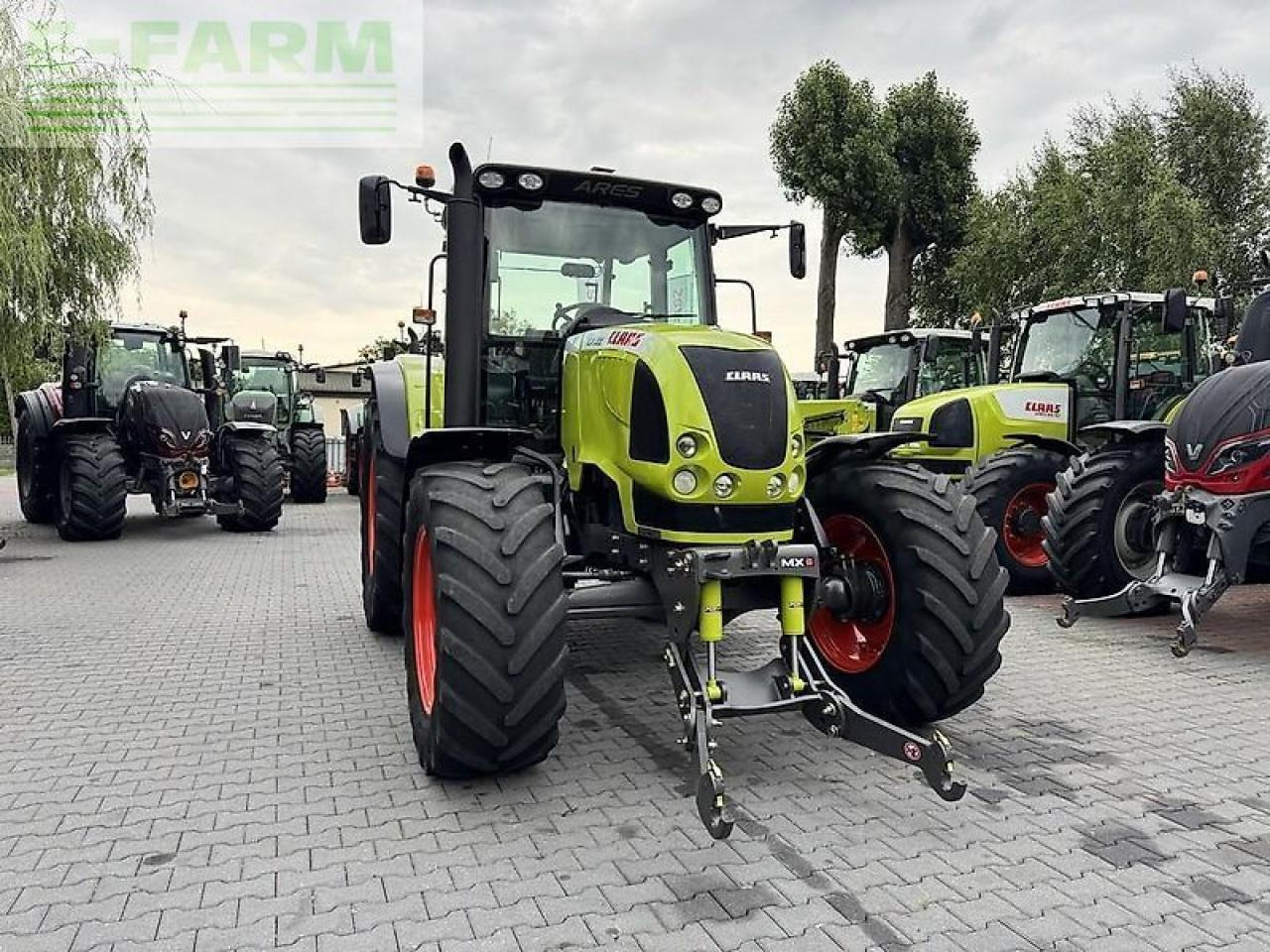 CLAAS ares 617 atz ATZ - טרקטור חקלאי: תמונה 3 CLAAS ares 617 atz ATZ - טרקטור חקלאי: תמונה 3