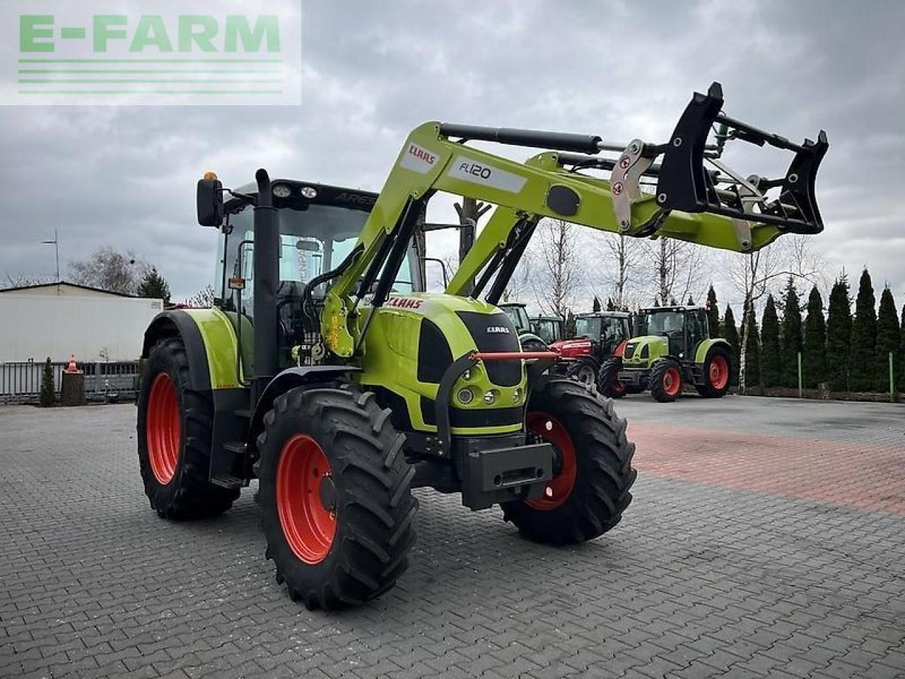 CLAAS ares 617 atz + claas fl120 ATZ - טרקטור חקלאי: תמונה 3 CLAAS ares 617 atz + claas fl120 ATZ - טרקטור חקלאי: תמונה 3
