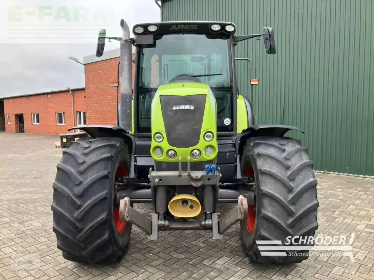 CLAAS ares 697 atz ATZ - טרקטור חקלאי: תמונה 2 CLAAS ares 697 atz ATZ - טרקטור חקלאי: תמונה 2