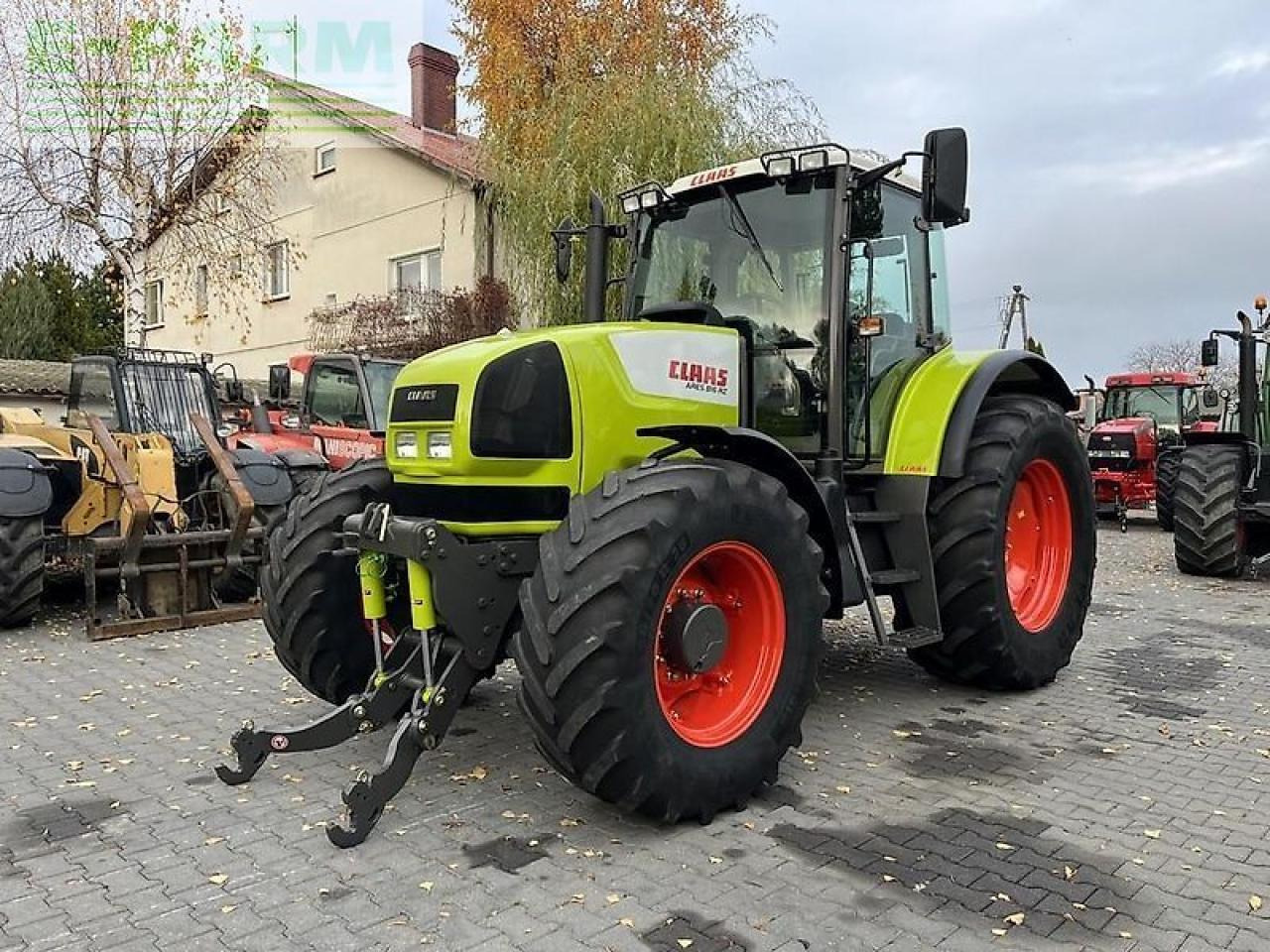 CLAAS ares 816 rz RZ - טרקטור חקלאי: תמונה 1 CLAAS ares 816 rz RZ - טרקטור חקלאי: תמונה 1