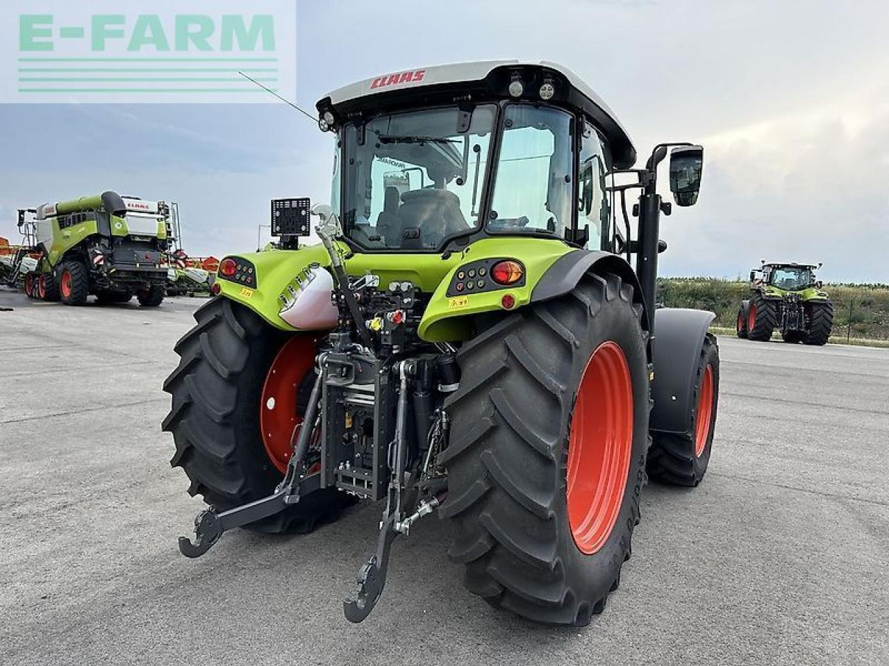 טרקטור חקלאי CLAAS arion 410 stage v (cis): תמונה 9