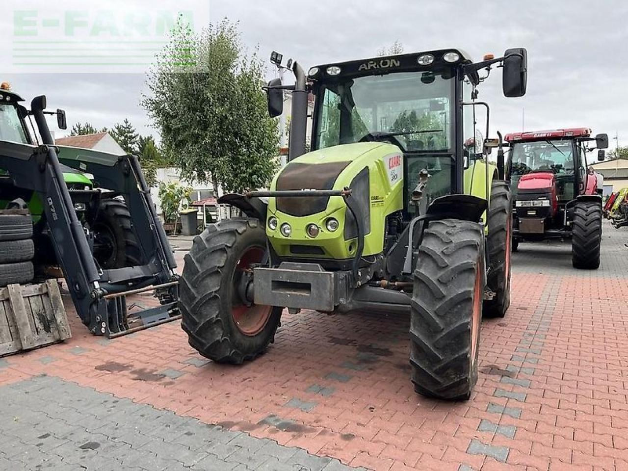 CLAAS arion 420 cis - טרקטור חקלאי: תמונה 2 CLAAS arion 420 cis - טרקטור חקלאי: תמונה 2