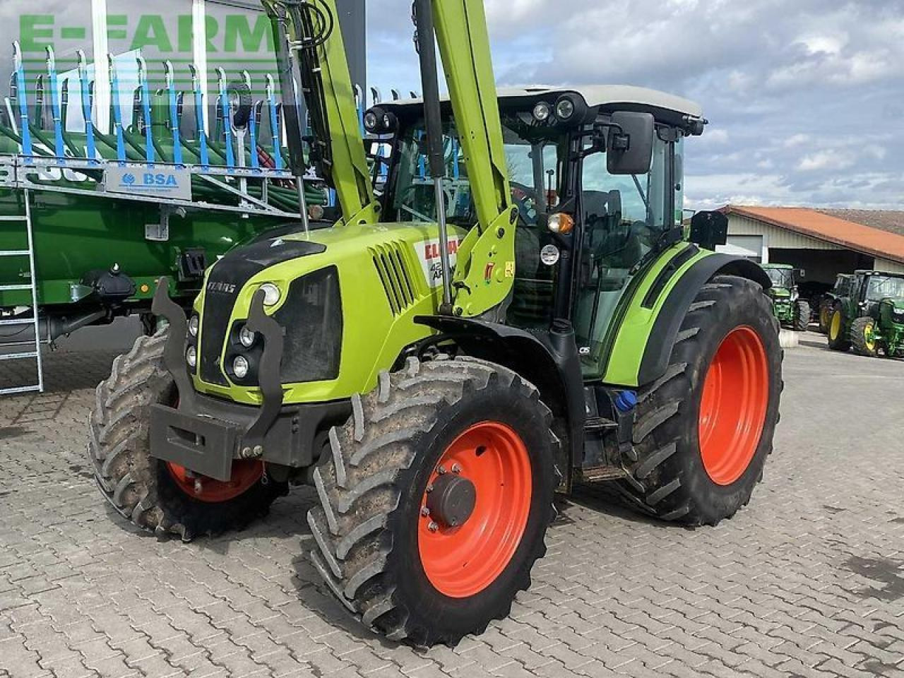 CLAAS arion 420 - טרקטור חקלאי: תמונה 3 CLAAS arion 420 - טרקטור חקלאי: תמונה 3