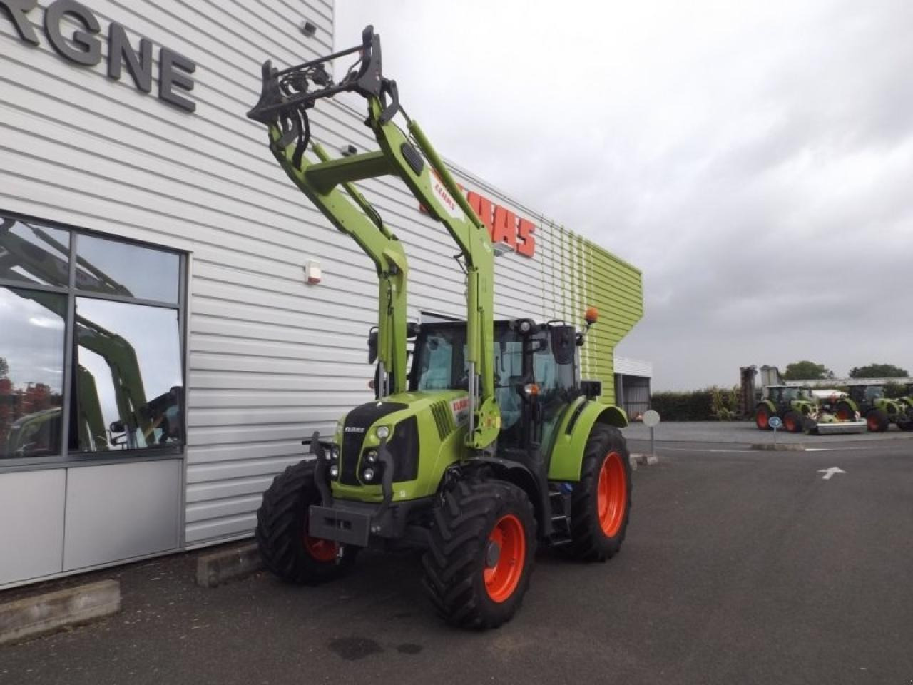 CLAAS arion 430 mr advance - טרקטור חקלאי: תמונה 1 CLAAS arion 430 mr advance - טרקטור חקלאי: תמונה 1