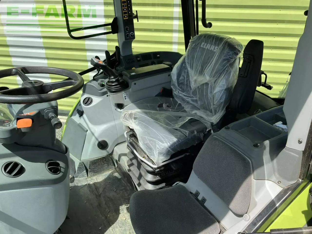 CLAAS arion 430 panoramic + fl 100 c - טרקטור חקלאי: תמונה 3 CLAAS arion 430 panoramic + fl 100 c - טרקטור חקלאי: תמונה 3