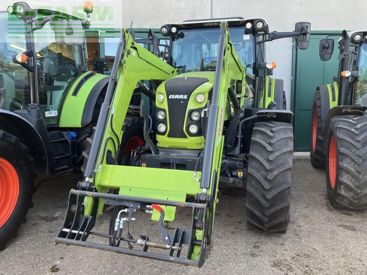 טרקטור חקלאי CLAAS arion 430 stage v (cis): תמונה 15