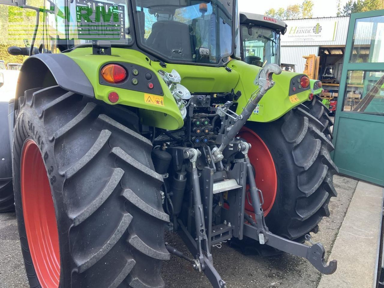 טרקטור חקלאי CLAAS arion 430 stage v (cis): תמונה 18