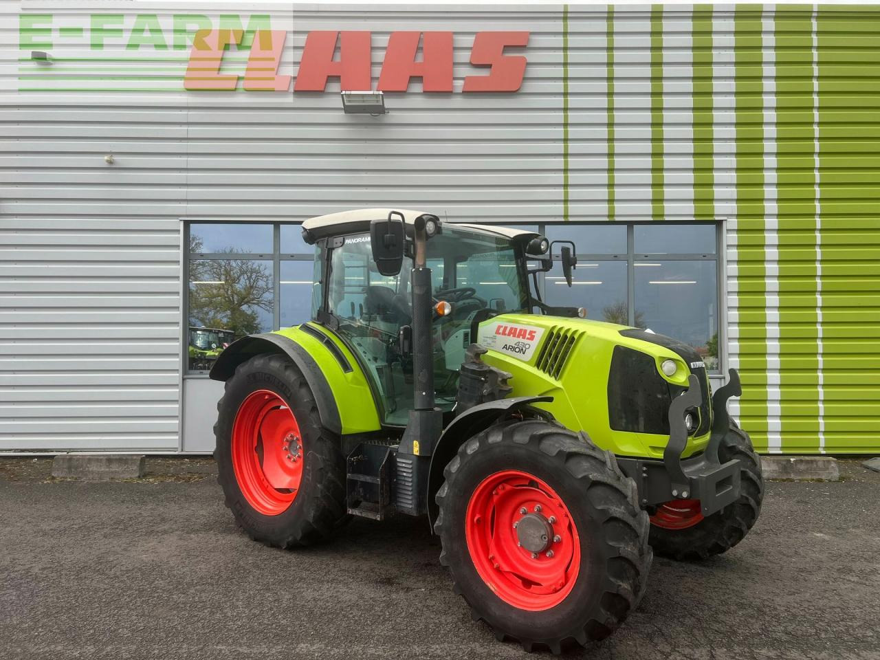 CLAAS arion 430 sur mesure - טרקטור חקלאי: תמונה 1 CLAAS arion 430 sur mesure - טרקטור חקלאי: תמונה 1