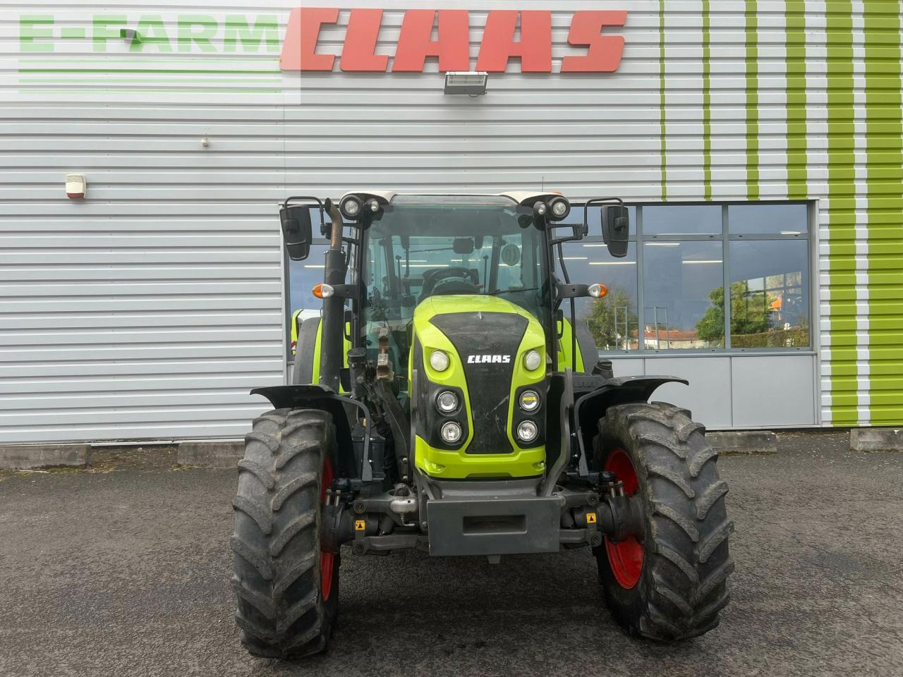 CLAAS arion 430 sur mesure - טרקטור חקלאי: תמונה 2 CLAAS arion 430 sur mesure - טרקטור חקלאי: תמונה 2