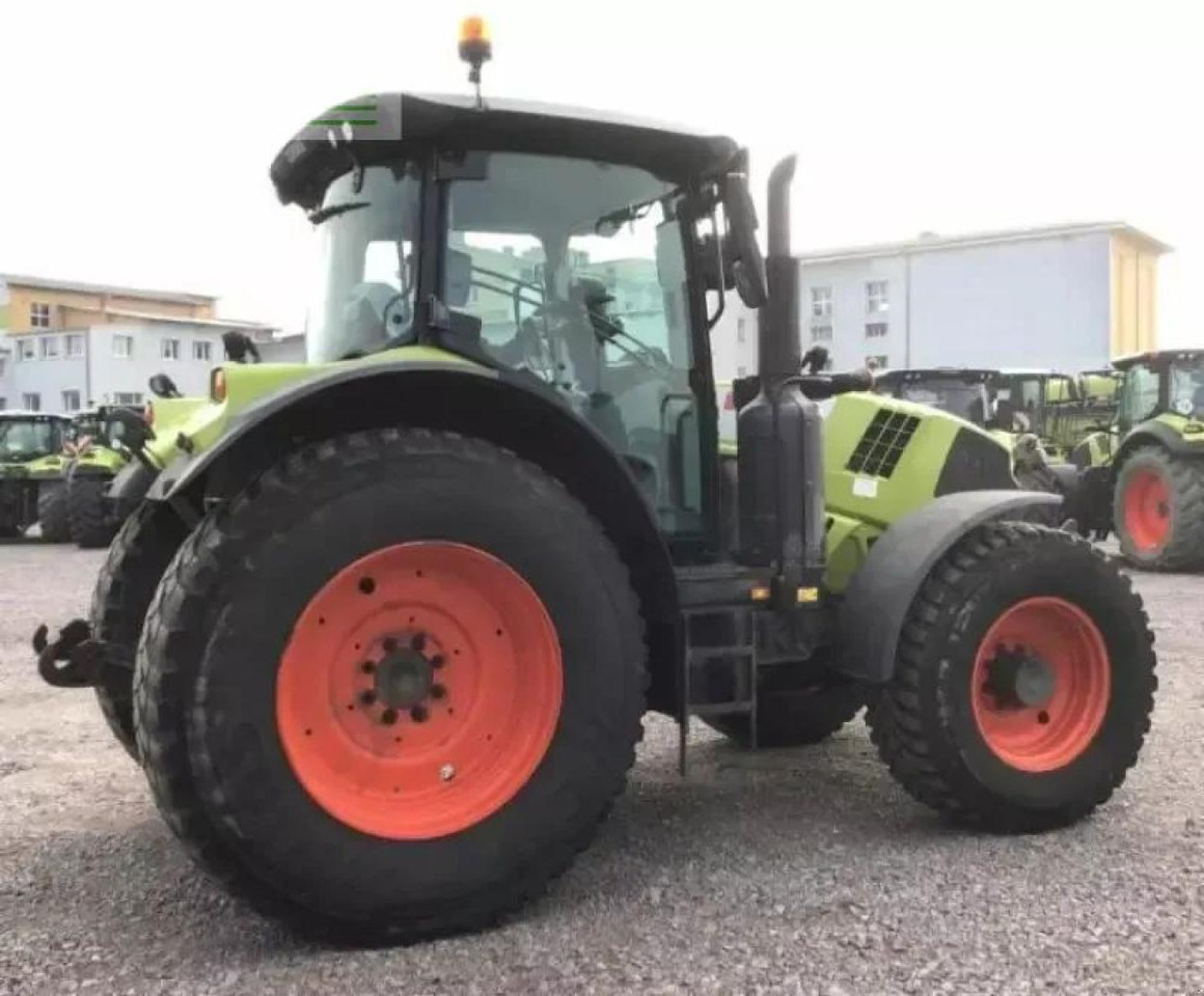 CLAAS arion 630 hexa - טרקטור חקלאי: תמונה 3 CLAAS arion 630 hexa - טרקטור חקלאי: תמונה 3