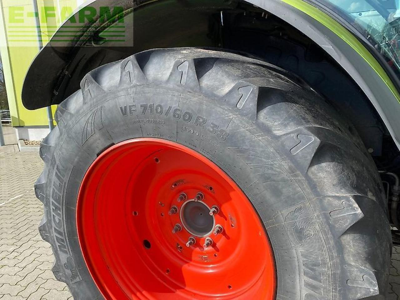 CLAAS arion 650 hexashift cis HEXASHIFT CIS - טרקטור חקלאי: תמונה 2 CLAAS arion 650 hexashift cis HEXASHIFT CIS - טרקטור חקלאי: תמונה 2