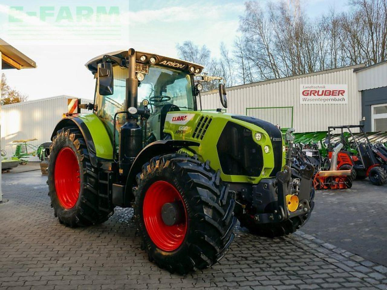 CLAAS arion 660 cmatic cebis CMATIC CEBIS - טרקטור חקלאי: תמונה 4 CLAAS arion 660 cmatic cebis CMATIC CEBIS - טרקטור חקלאי: תמונה 4