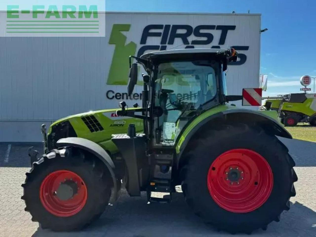 CLAAS arion 660 cmatic cebis CMATIC CEBIS - טרקטור חקלאי: תמונה 2 CLAAS arion 660 cmatic cebis CMATIC CEBIS - טרקטור חקלאי: תמונה 2