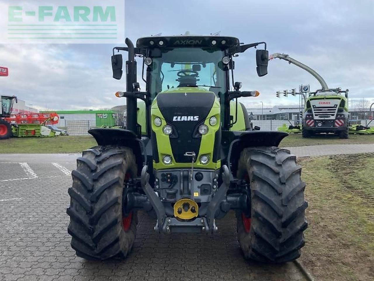 CLAAS axion 800 - טרקטור חקלאי: תמונה 2 CLAAS axion 800 - טרקטור חקלאי: תמונה 2