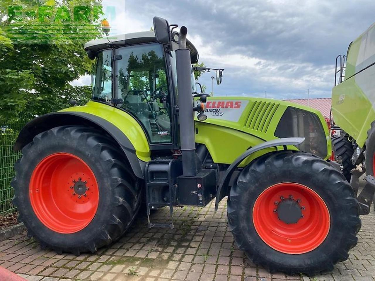 CLAAS axion 820 cmatic CMATIC - טרקטור חקלאי: תמונה 2 CLAAS axion 820 cmatic CMATIC - טרקטור חקלאי: תמונה 2