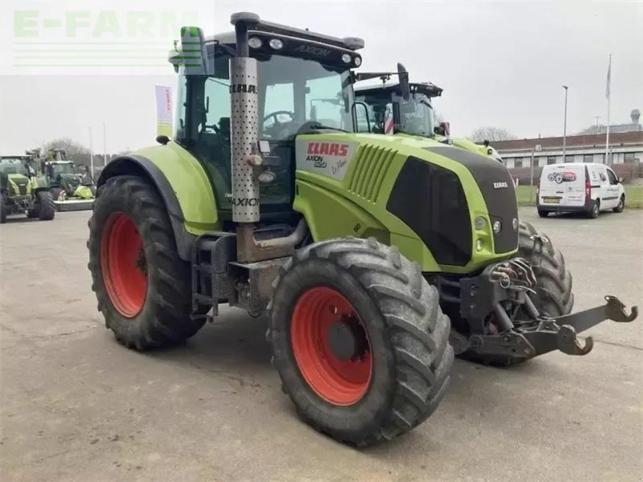 CLAAS axion 820 cmatic CMATIC - טרקטור חקלאי: תמונה 2 CLAAS axion 820 cmatic CMATIC - טרקטור חקלאי: תמונה 2