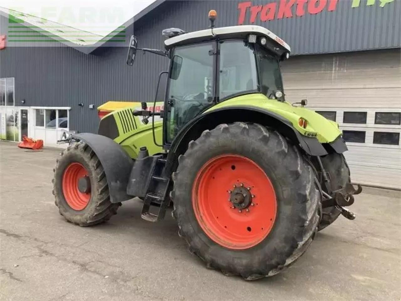 CLAAS axion 820 cmatic CMATIC - טרקטור חקלאי: תמונה 3 CLAAS axion 820 cmatic CMATIC - טרקטור חקלאי: תמונה 3