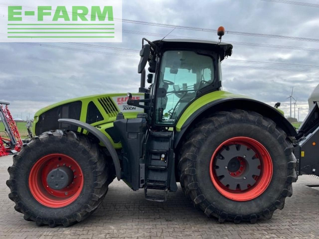 CLAAS axion 920 cmatic cebis CMATIC CEBIS - טרקטור חקלאי: תמונה 4 CLAAS axion 920 cmatic cebis CMATIC CEBIS - טרקטור חקלאי: תמונה 4