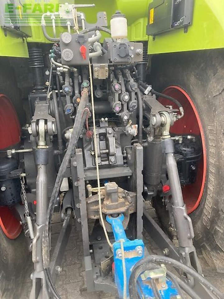 CLAAS axion 950 - טרקטור חקלאי: תמונה 3 CLAAS axion 950 - טרקטור חקלאי: תמונה 3