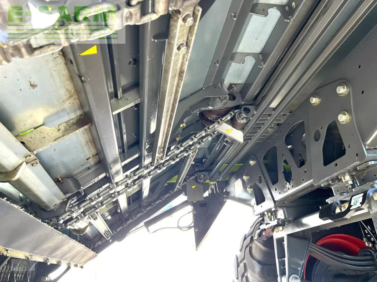 עגלת טעינה עצמית CLAAS cargos 8400 im topzustand - mit nur 1.707 fuhren !!: תמונה 20 עגלת טעינה עצמית CLAAS cargos 8400 im topzustand - mit nur 1.707 fuhren !!: תמונה 20