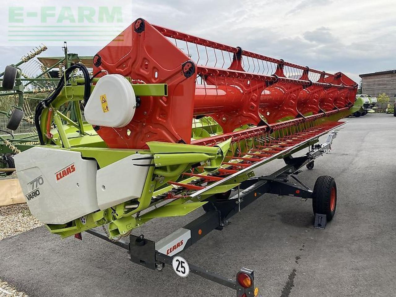 CLAAS getreideschneidwerk v 770 - ראש תבואה: תמונה 5 CLAAS getreideschneidwerk v 770 - ראש תבואה: תמונה 5