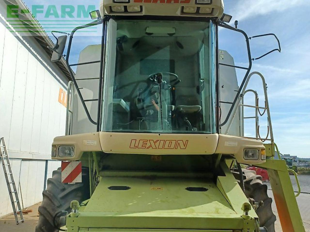 CLAAS lexion 440 - מקצרת קומבינה: תמונה 5 CLAAS lexion 440 - מקצרת קומבינה: תמונה 5