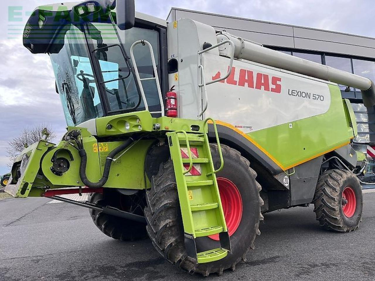 CLAAS lexion 570 - מקצרת קומבינה: תמונה 3 CLAAS lexion 570 - מקצרת קומבינה: תמונה 3