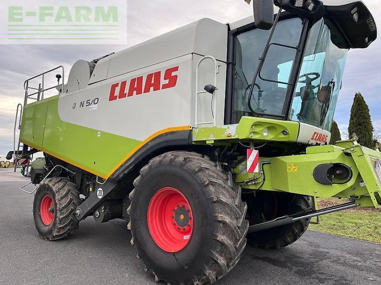 CLAAS lexion 570 - מקצרת קומבינה: תמונה 2 CLAAS lexion 570 - מקצרת קומבינה: תמונה 2