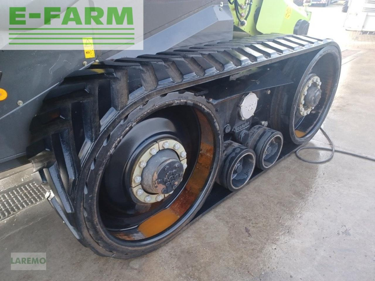 CLAAS lexion 670 tt terratrac v 900 - מקצרת קומבינה: תמונה 5 CLAAS lexion 670 tt terratrac v 900 - מקצרת קומבינה: תמונה 5