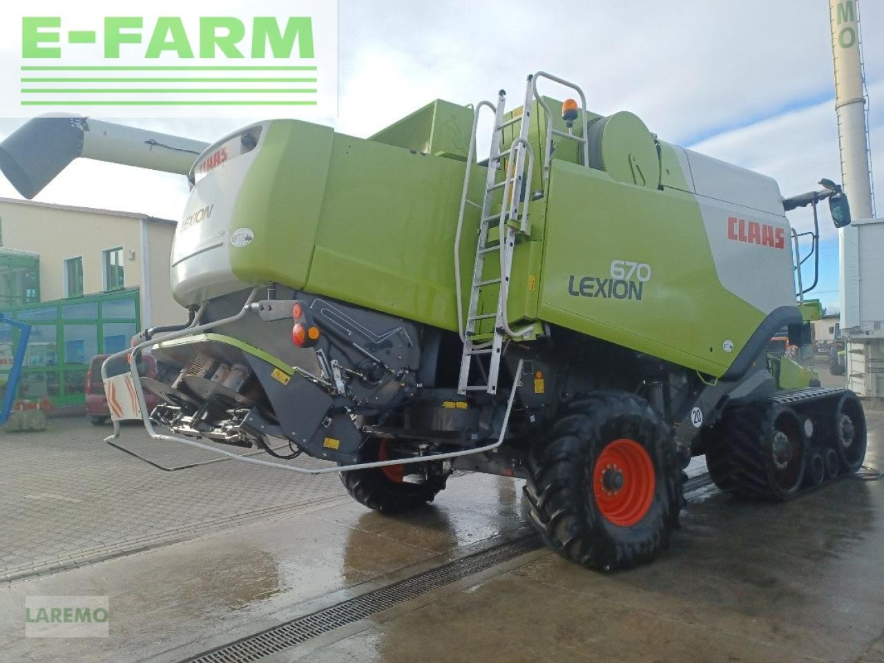 CLAAS lexion 670 tt terratrac v 900 - מקצרת קומבינה: תמונה 3 CLAAS lexion 670 tt terratrac v 900 - מקצרת קומבינה: תמונה 3