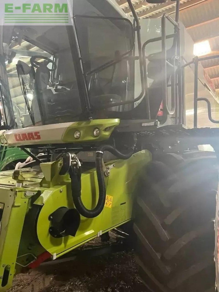 CLAAS lexion 6800 - מקצרת קומבינה: תמונה 5 CLAAS lexion 6800 - מקצרת קומבינה: תמונה 5