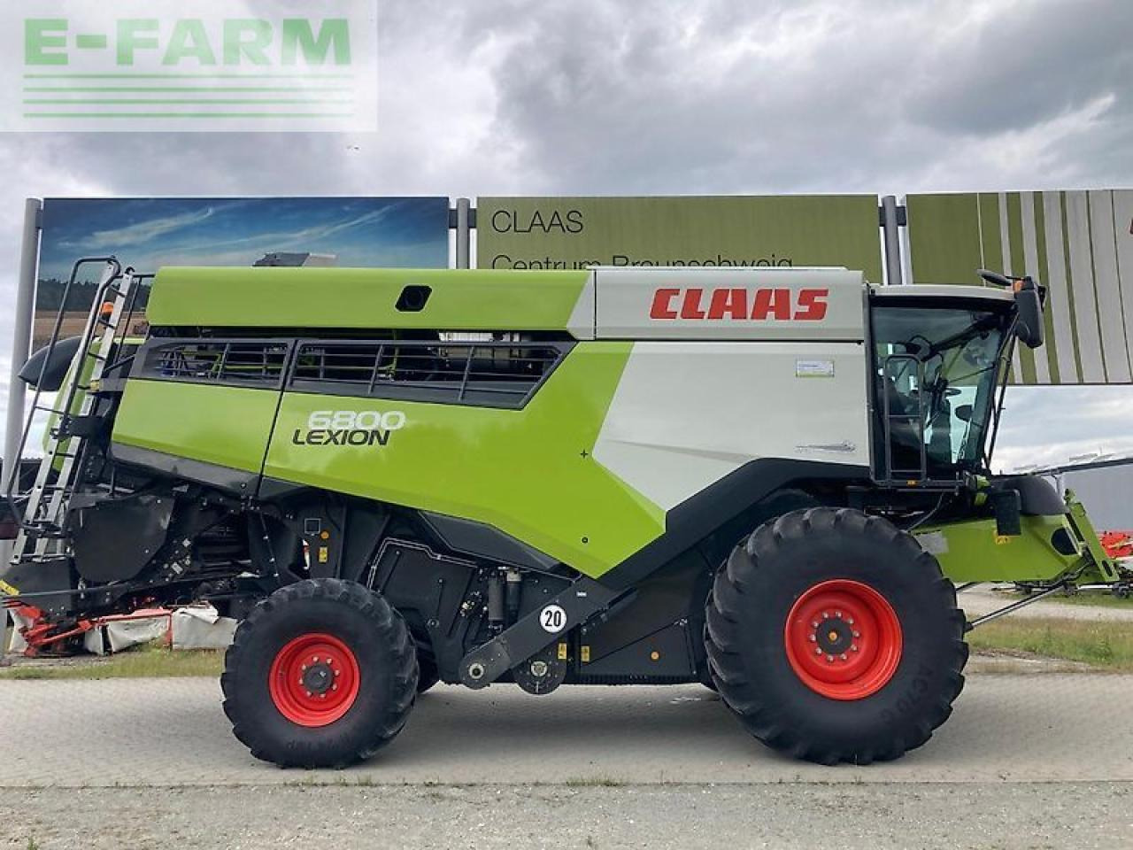 CLAAS lexion 6800 - מקצרת קומבינה: תמונה 1 CLAAS lexion 6800 - מקצרת קומבינה: תמונה 1