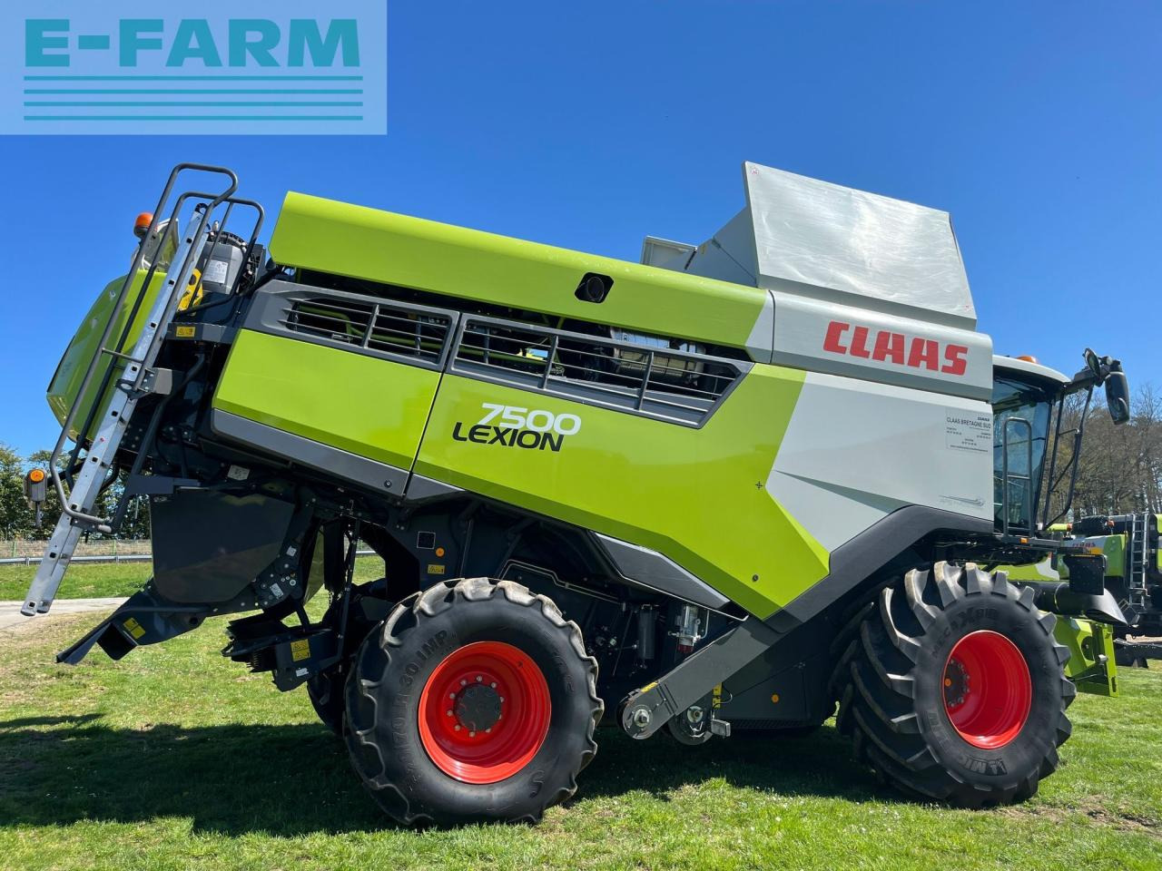 CLAAS lexion 7500 (c85/125) - מקצרת קומבינה: תמונה 3 CLAAS lexion 7500 (c85/125) - מקצרת קומבינה: תמונה 3