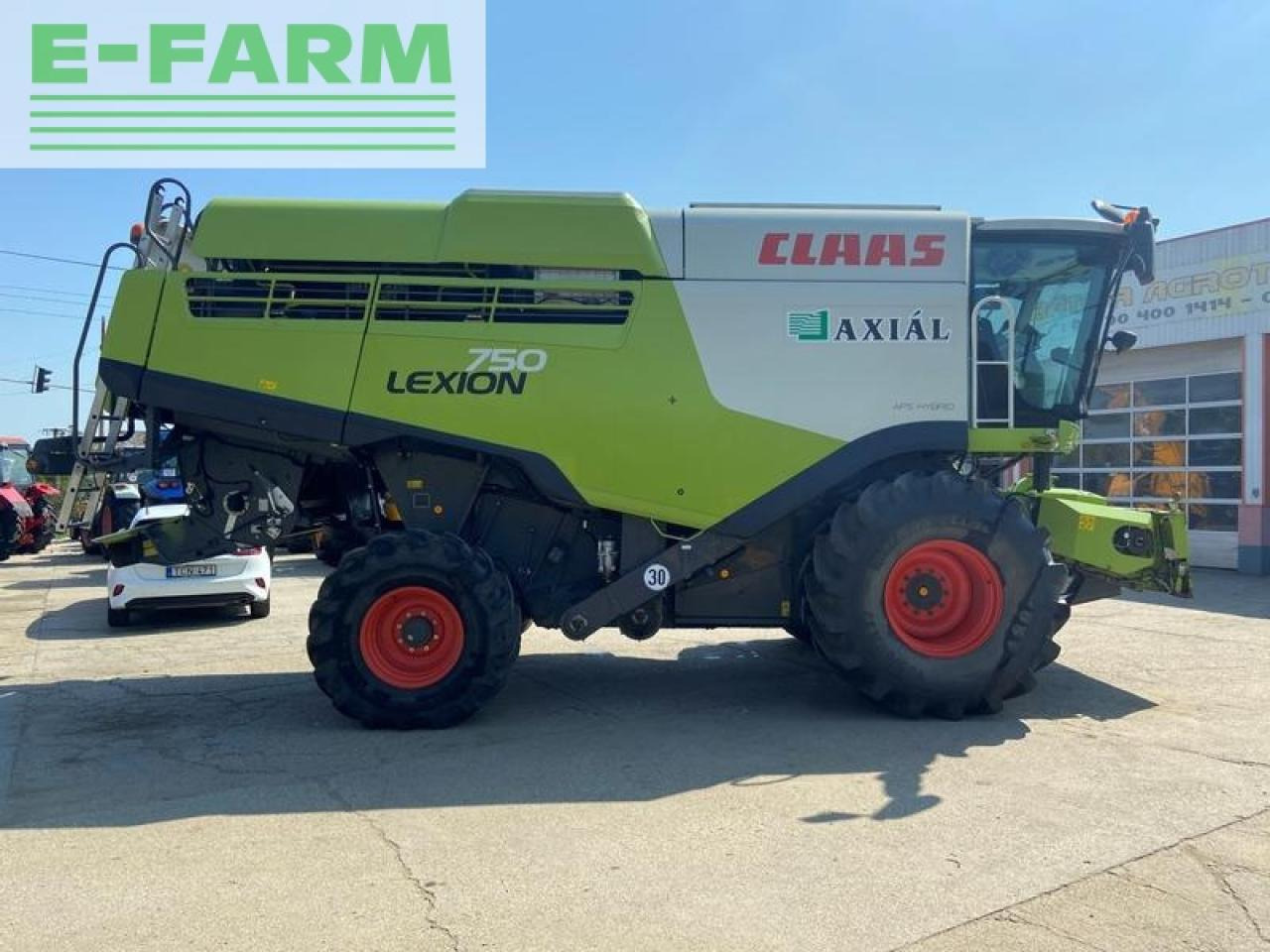 CLAAS lexion 750 - מקצרת קומבינה: תמונה 4 CLAAS lexion 750 - מקצרת קומבינה: תמונה 4