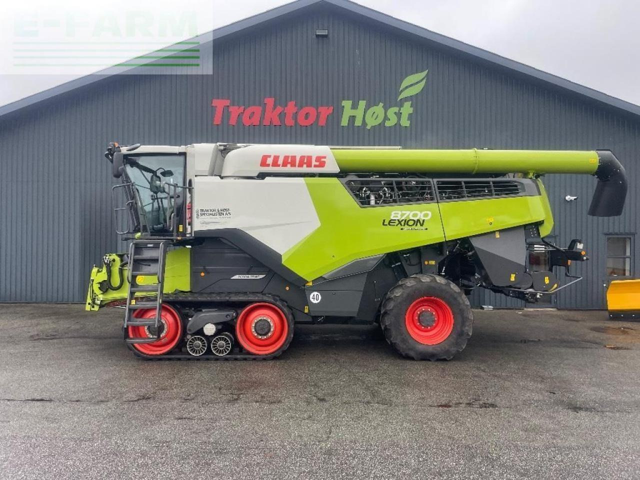 CLAAS lexion 8700 terra trac - מקצרת קומבינה: תמונה 1 CLAAS lexion 8700 terra trac - מקצרת קומבינה: תמונה 1