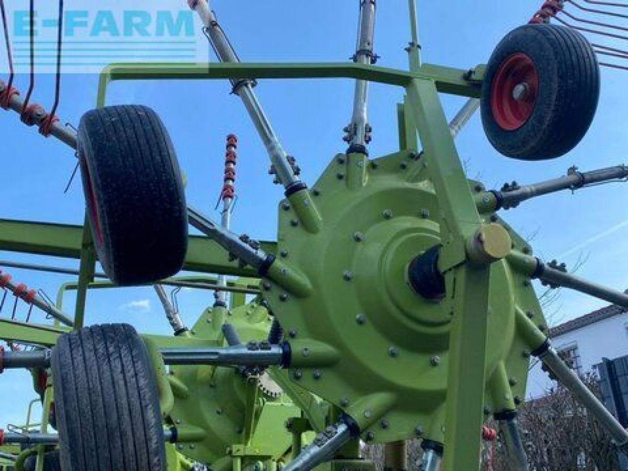 CLAAS liner 3000 - גורף/ מגרפה: תמונה 5 CLAAS liner 3000 - גורף/ מגרפה: תמונה 5