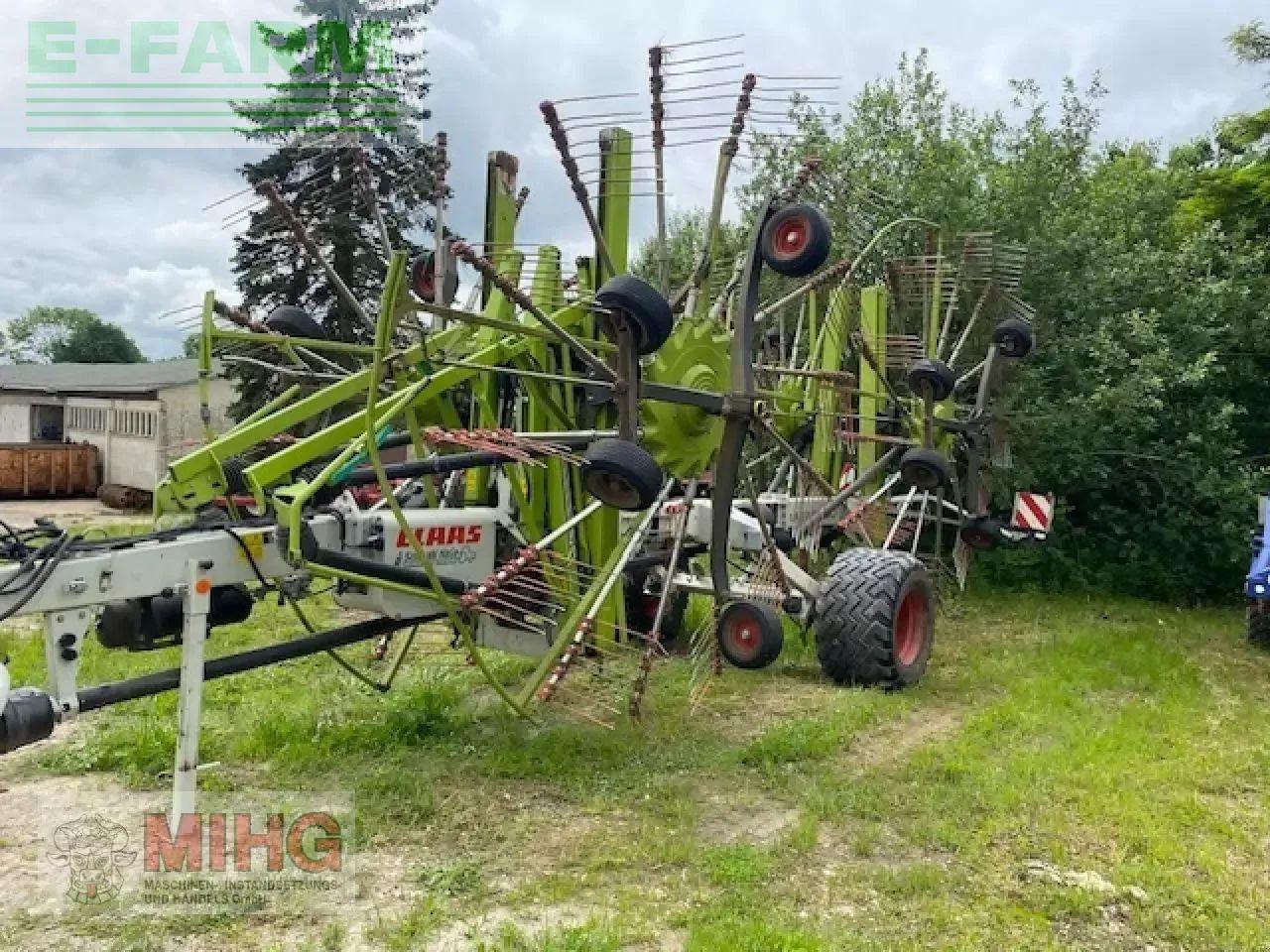 CLAAS liner 4000 - גורף/ מגרפה: תמונה 1 CLAAS liner 4000 - גורף/ מגרפה: תמונה 1