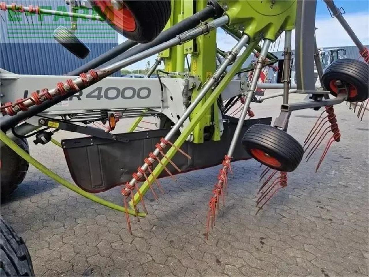 CLAAS liner 4000hhv 1156 timer - גורף/ מגרפה: תמונה 4 CLAAS liner 4000hhv 1156 timer - גורף/ מגרפה: תמונה 4