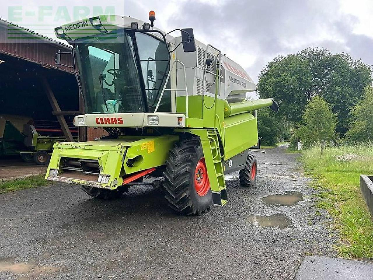 CLAAS medion 310 - מקצרת קומבינה: תמונה 3 CLAAS medion 310 - מקצרת קומבינה: תמונה 3