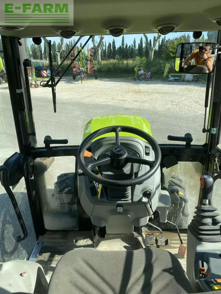 CLAAS nexos 230 m tradition - טרקטור חקלאי: תמונה 5 CLAAS nexos 230 m tradition - טרקטור חקלאי: תמונה 5