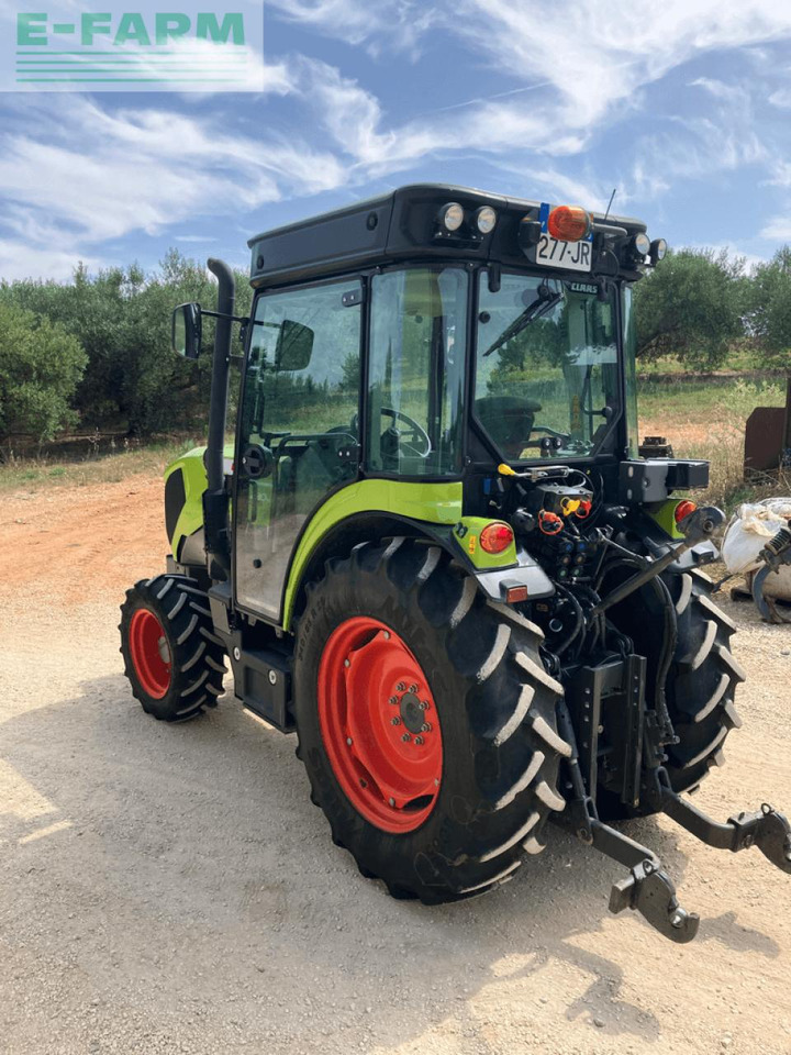 CLAAS nexos 230 m - טרקטור חקלאי: תמונה 2 CLAAS nexos 230 m - טרקטור חקלאי: תמונה 2
