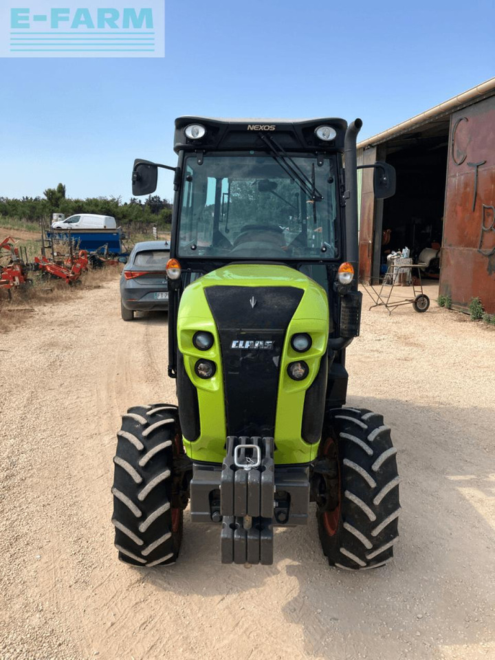 CLAAS nexos 230 m - טרקטור חקלאי: תמונה 3 CLAAS nexos 230 m - טרקטור חקלאי: תמונה 3