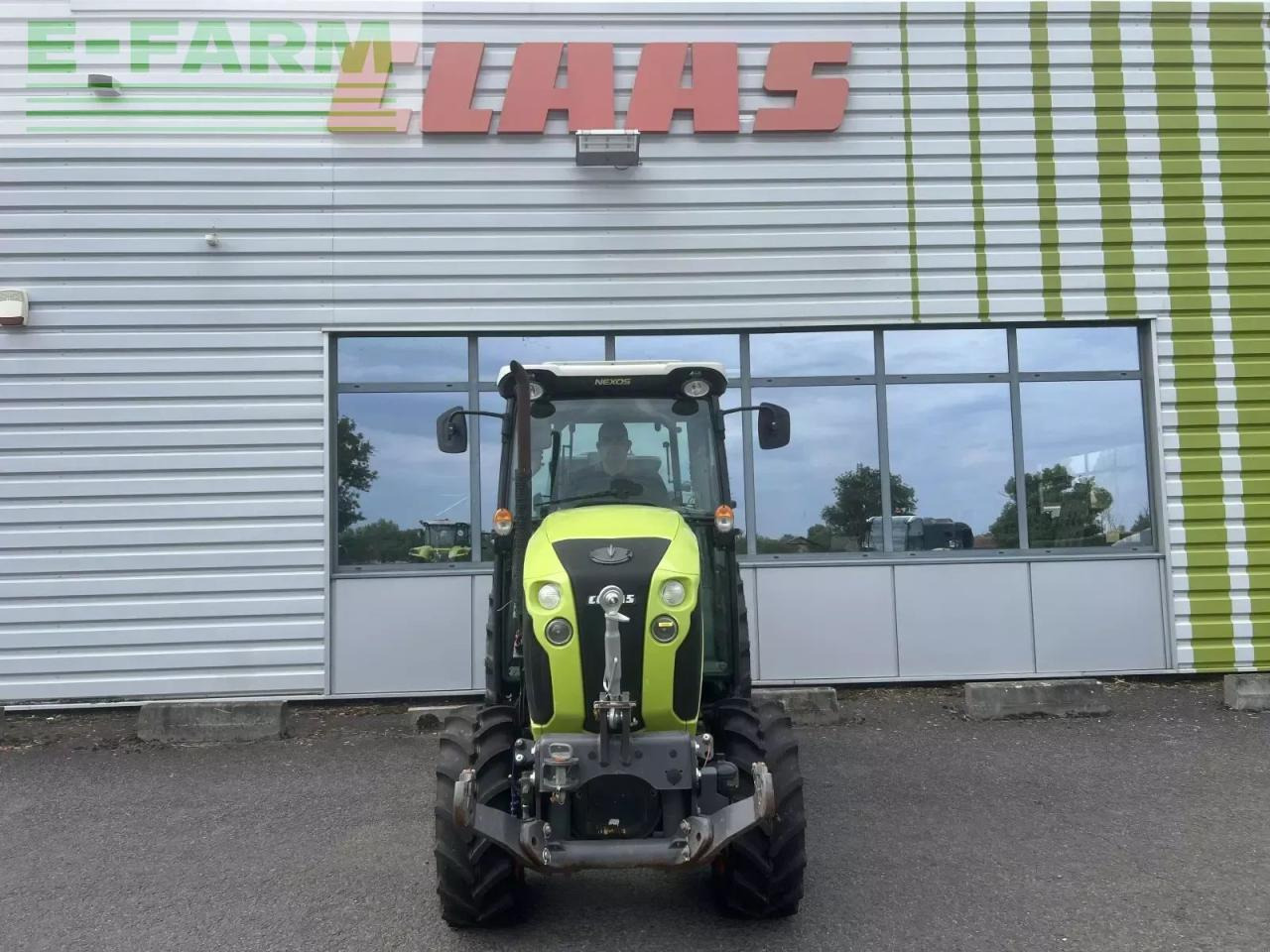 CLAAS nexos 230 vl VL - טרקטור חקלאי: תמונה 2 CLAAS nexos 230 vl VL - טרקטור חקלאי: תמונה 2