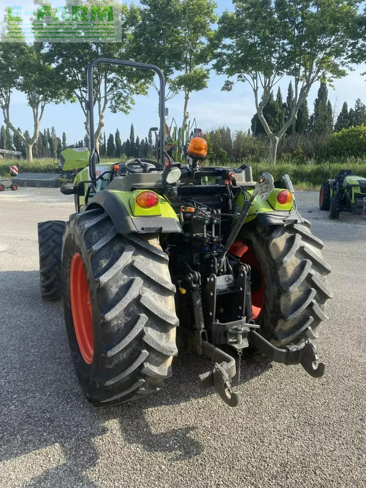 CLAAS nexos 240 f arceau 4rm F - טרקטור חקלאי: תמונה 5 CLAAS nexos 240 f arceau 4rm F - טרקטור חקלאי: תמונה 5