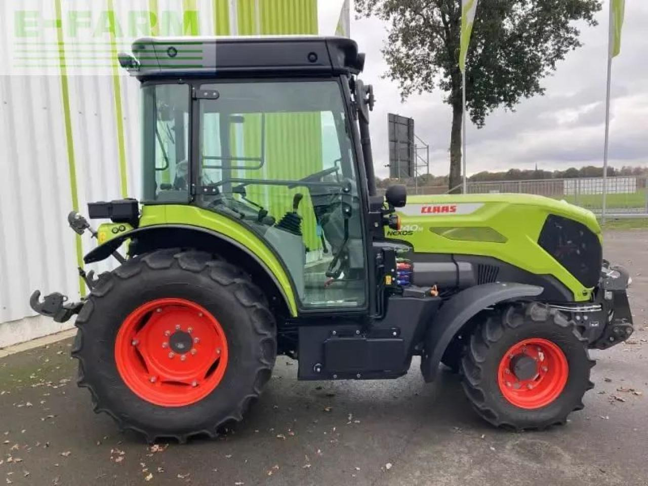 CLAAS nexos 240 m - טרקטור חקלאי: תמונה 4 CLAAS nexos 240 m - טרקטור חקלאי: תמונה 4